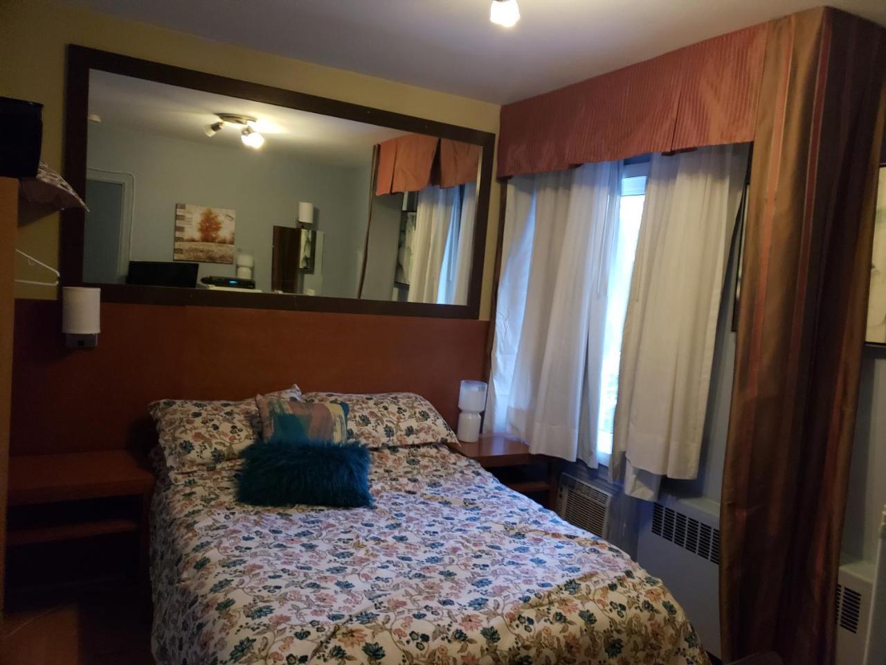 Auberge Maison Roy Quebec City Ngoại thất bức ảnh